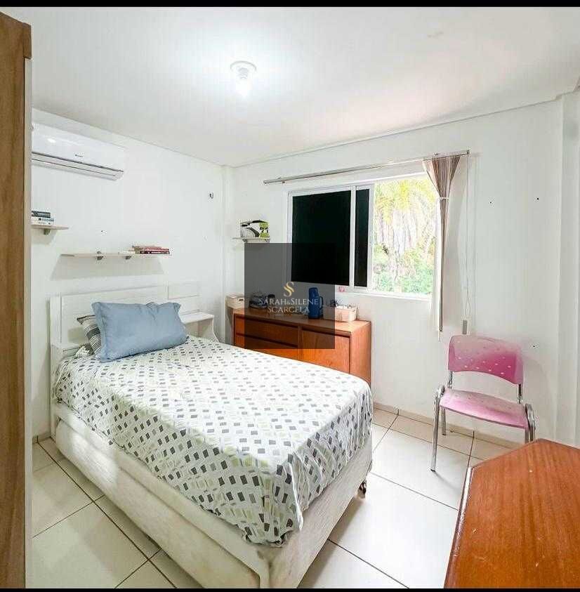 Casa de Condomínio à venda com 4 quartos, 210m² - Foto 9