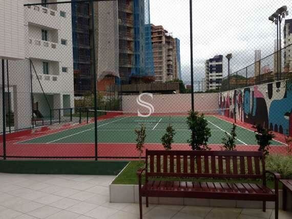 Apartamento à venda com 3 quartos, 168m² - Foto 4