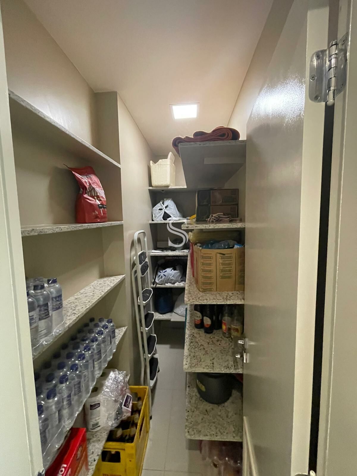 Apartamento à venda com 3 quartos, 168m² - Foto 26