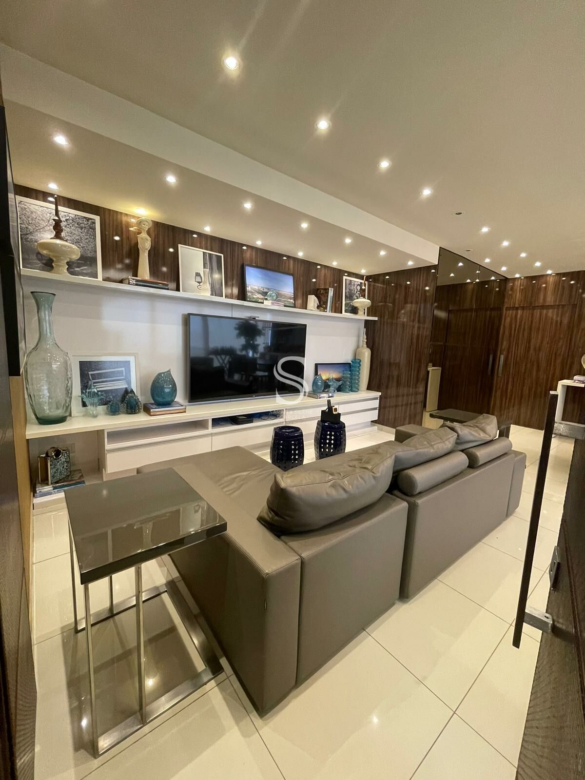Apartamento à venda com 3 quartos, 168m² - Foto 14
