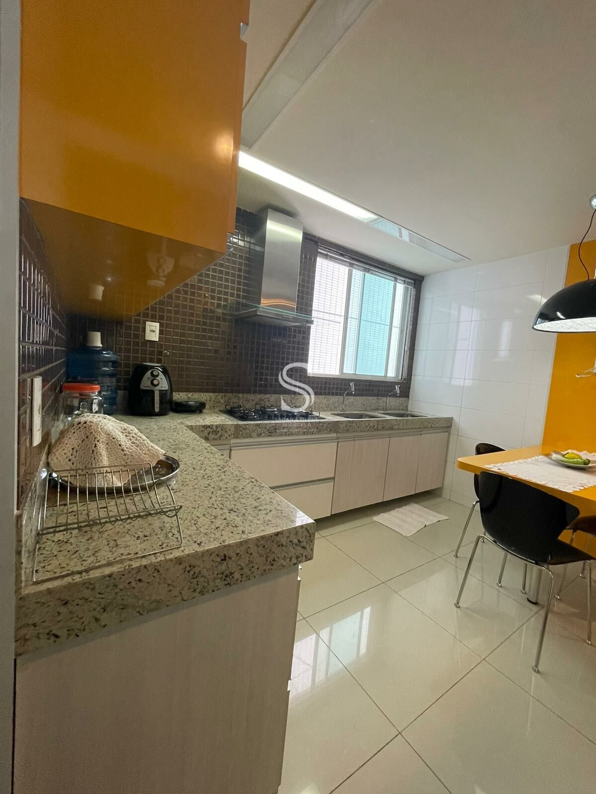 Apartamento à venda com 3 quartos, 168m² - Foto 19