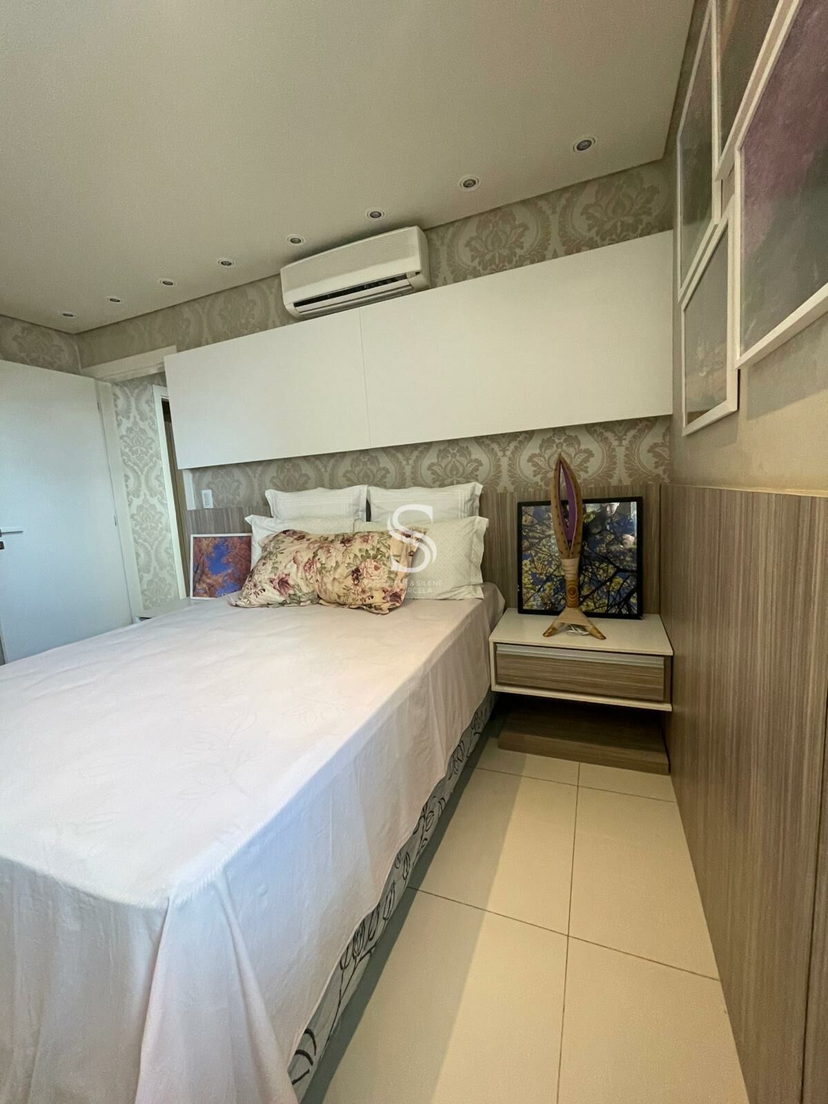 Apartamento à venda com 3 quartos, 168m² - Foto 32