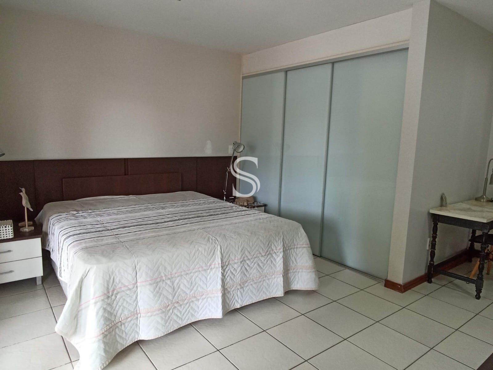 Casa à venda com 3 quartos, 402m² - Foto 31