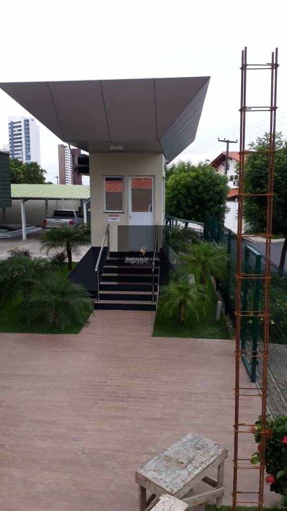 Apartamento à venda com 2 quartos, 80m² - Foto 2