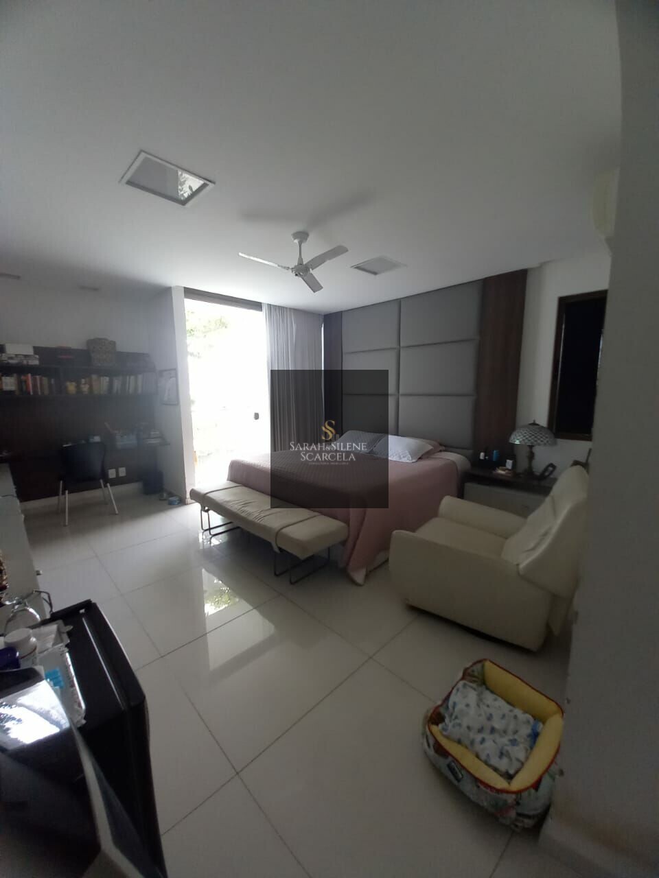 Casa à venda com 4 quartos, 330m² - Foto 17