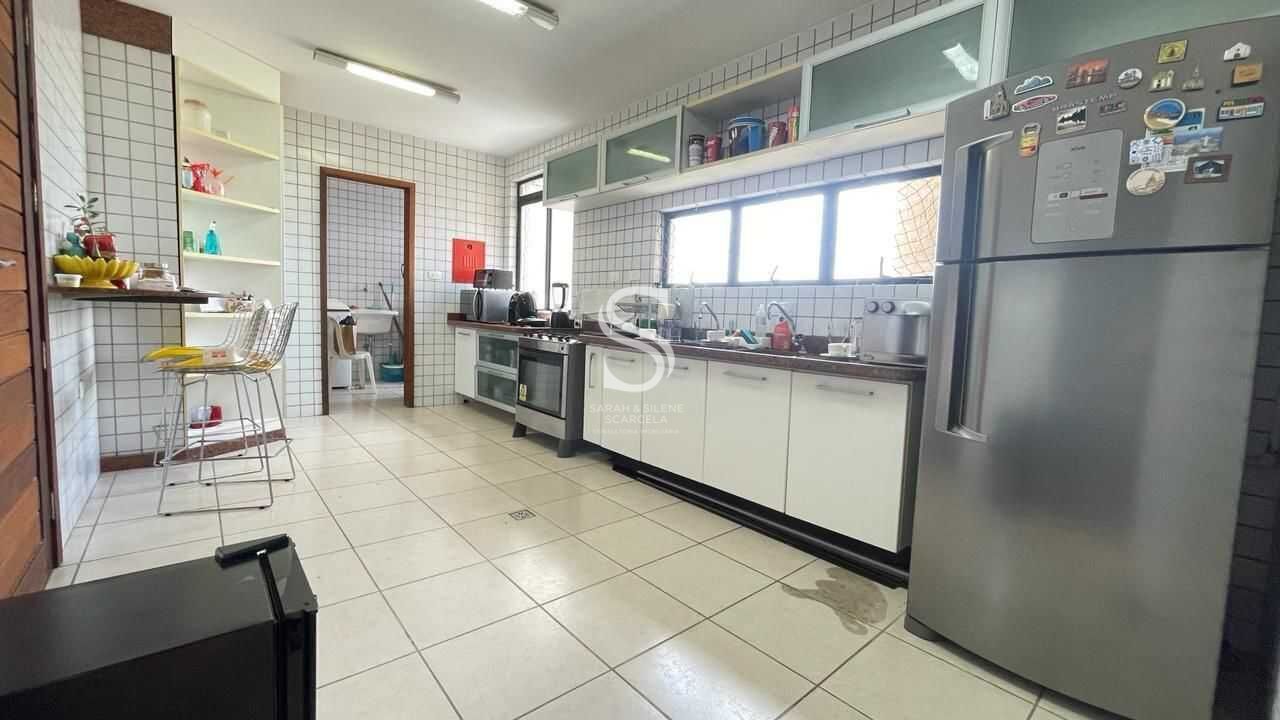Apartamento à venda com 2 quartos, 127m² - Foto 7