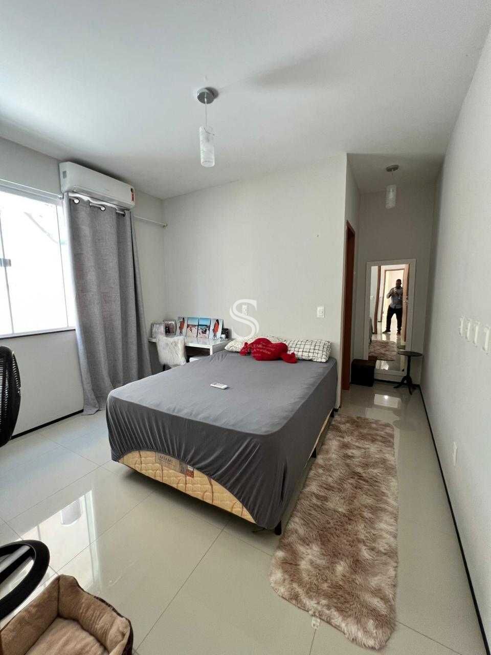 Casa de Condomínio à venda com 4 quartos, 180m² - Foto 9
