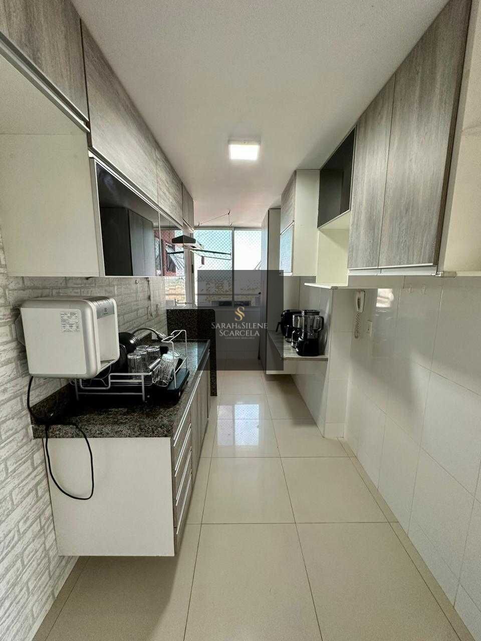 Apartamento à venda com 3 quartos, 80m² - Foto 2