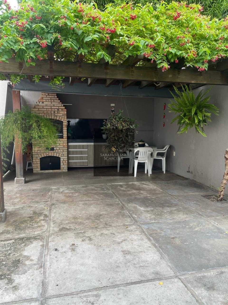 Casa à venda com 4 quartos, 270m² - Foto 6