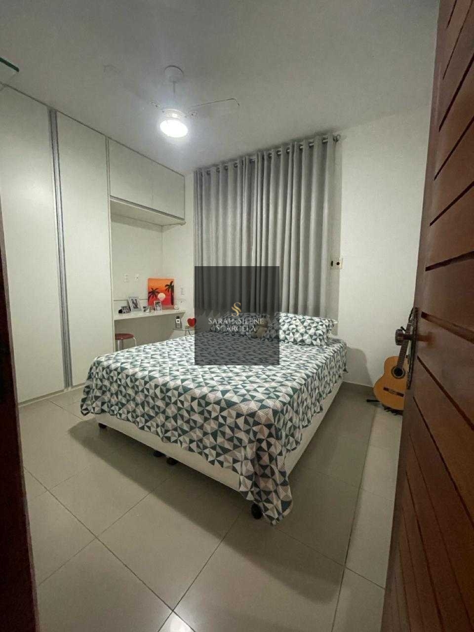 Casa à venda com 4 quartos, 270m² - Foto 17