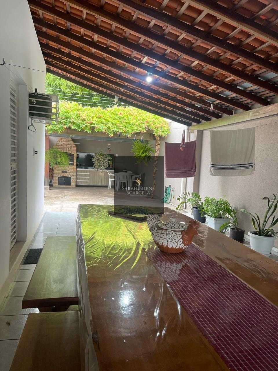 Casa à venda com 4 quartos, 270m² - Foto 5