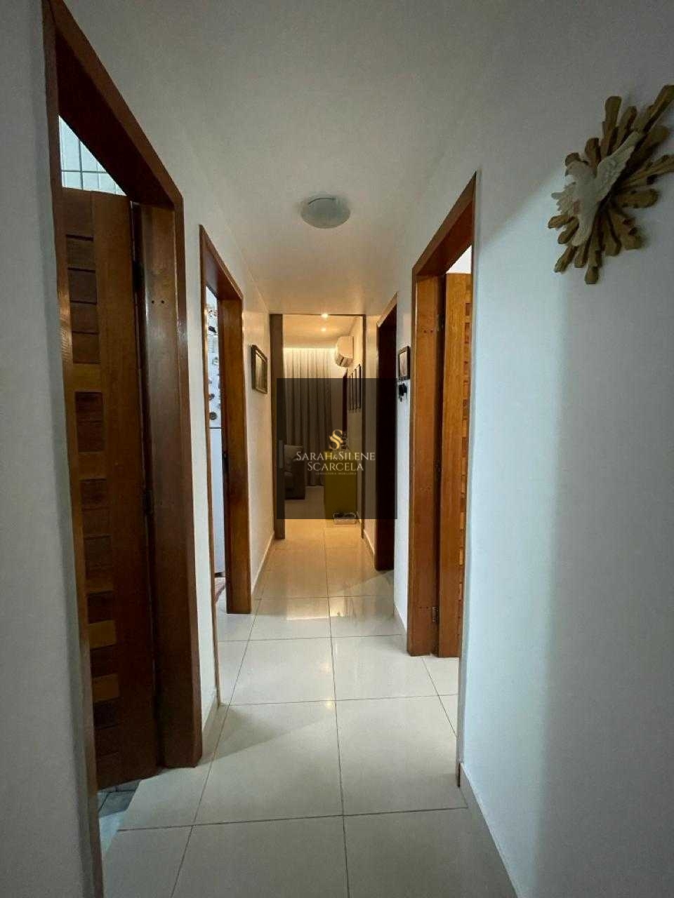 Casa à venda com 4 quartos, 270m² - Foto 9