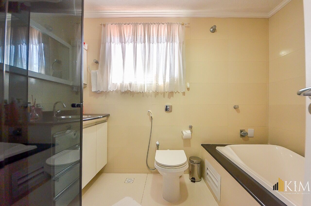 Casa, 3 quartos, 270 m² - Foto 16