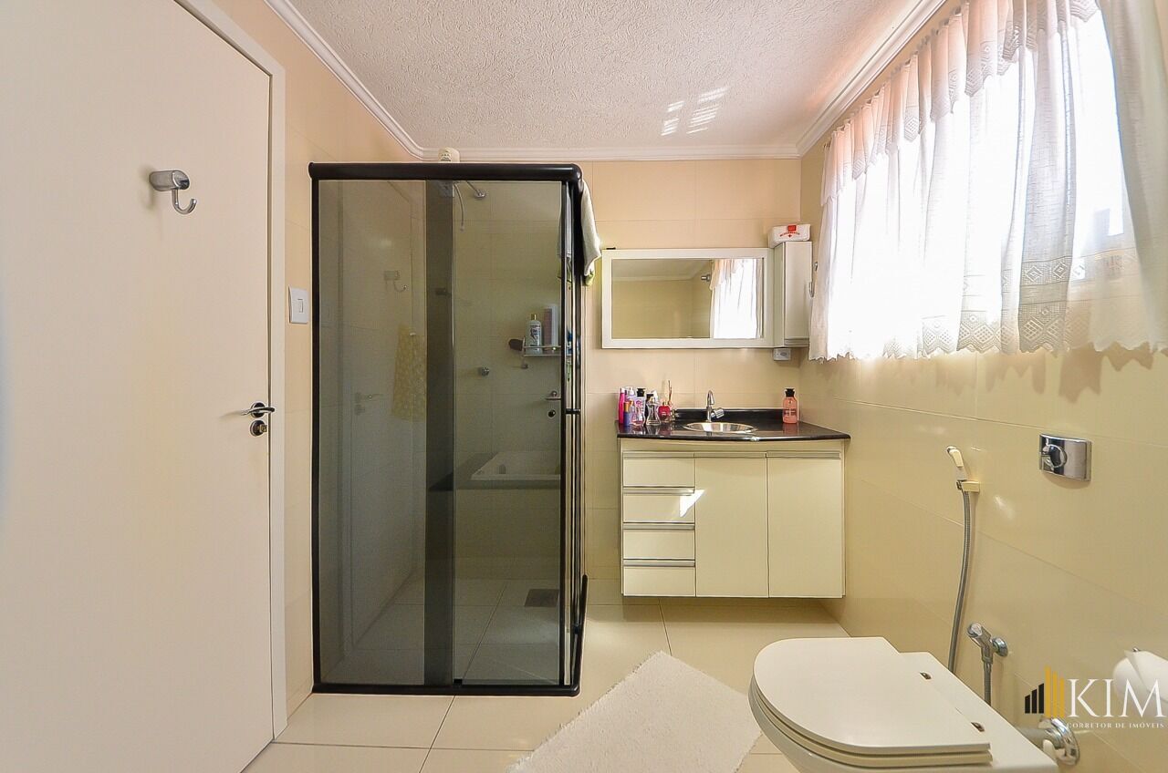 Casa, 3 quartos, 270 m² - Foto 32