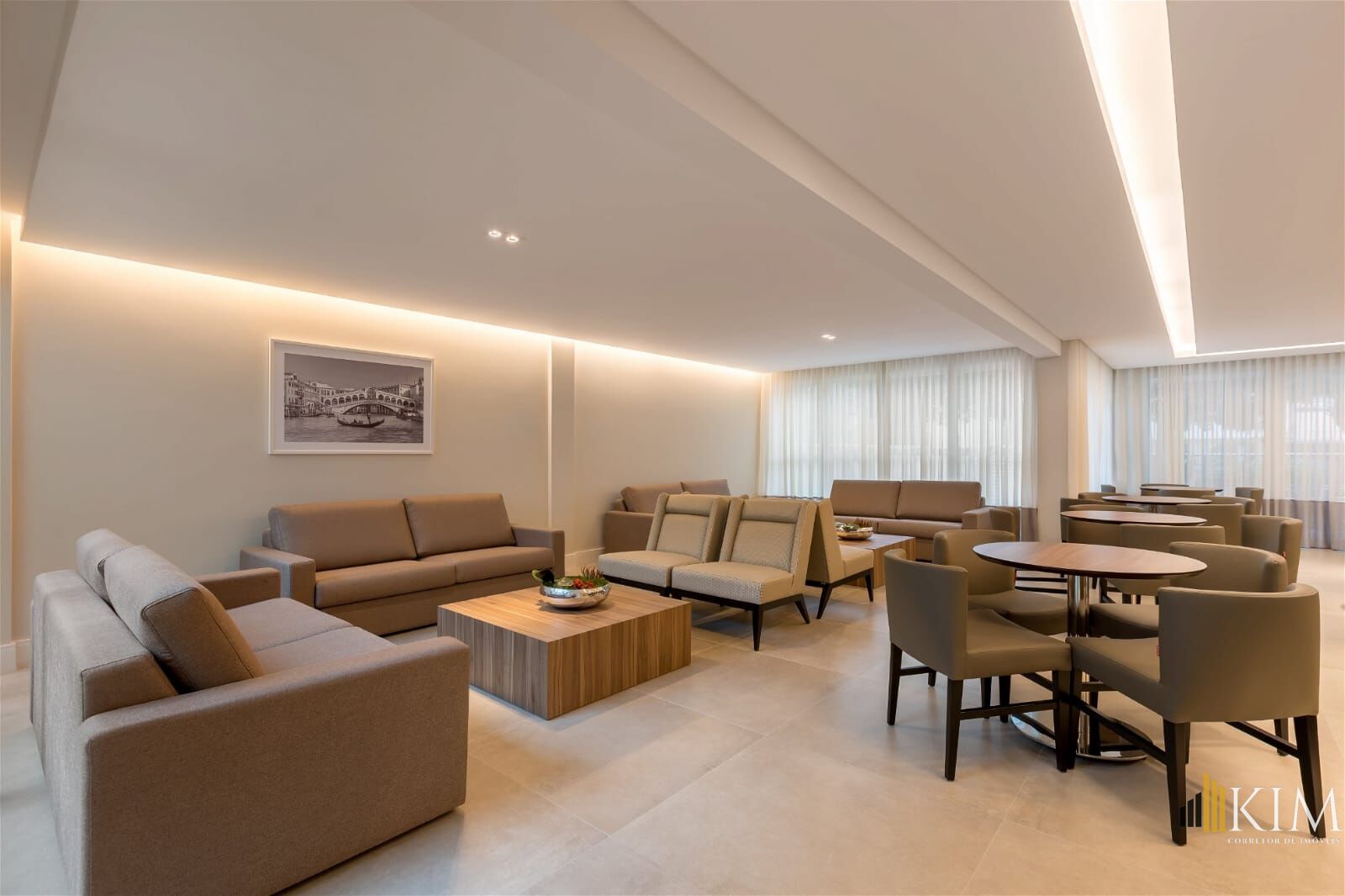 Cobertura, 3 quartos, 216 m² - Foto 6