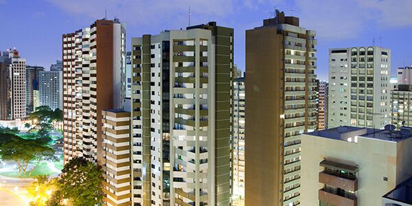 Permuta de Terreno por Área Construída