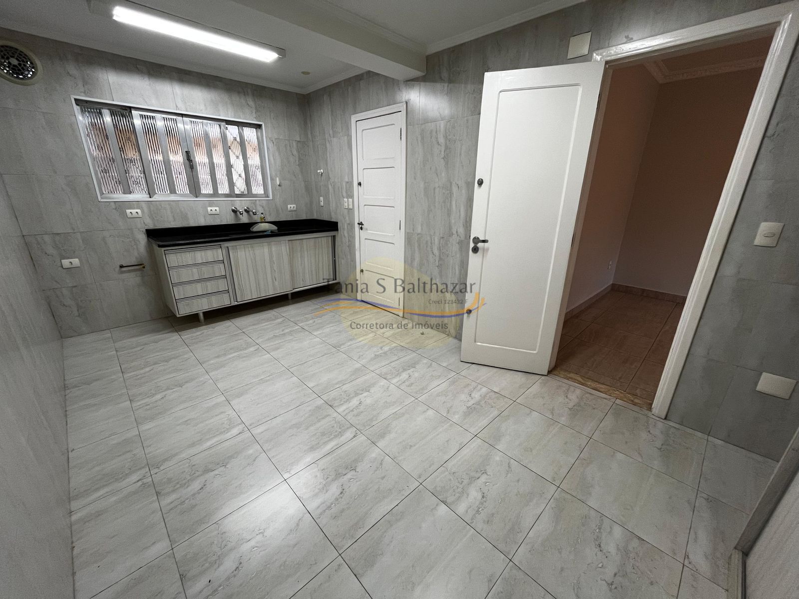 Casa, 3 quartos, 234 m² - Foto 32