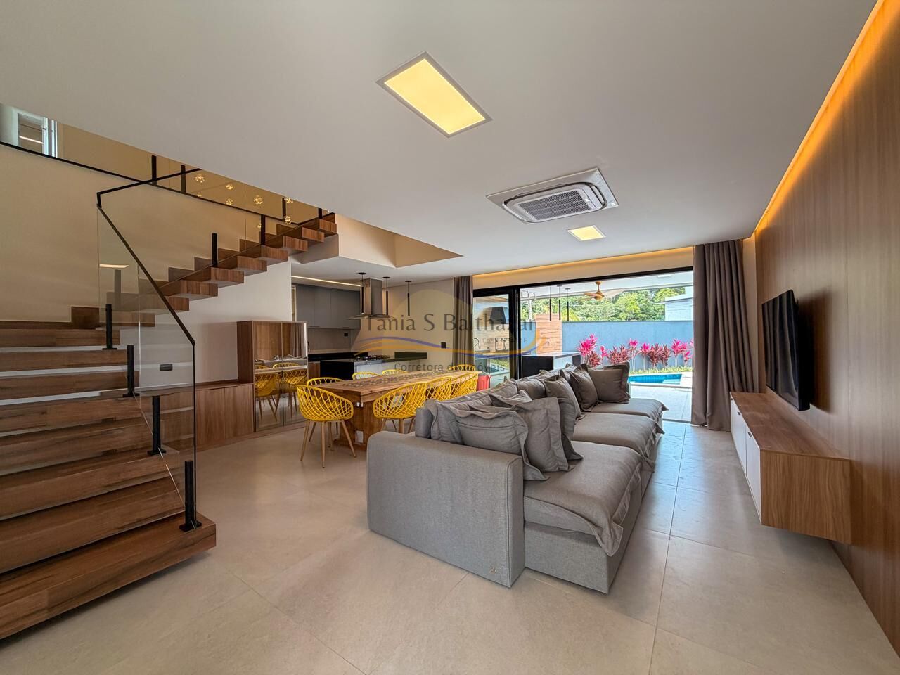 Casa, 6 quartos, 291 m² - Foto 4