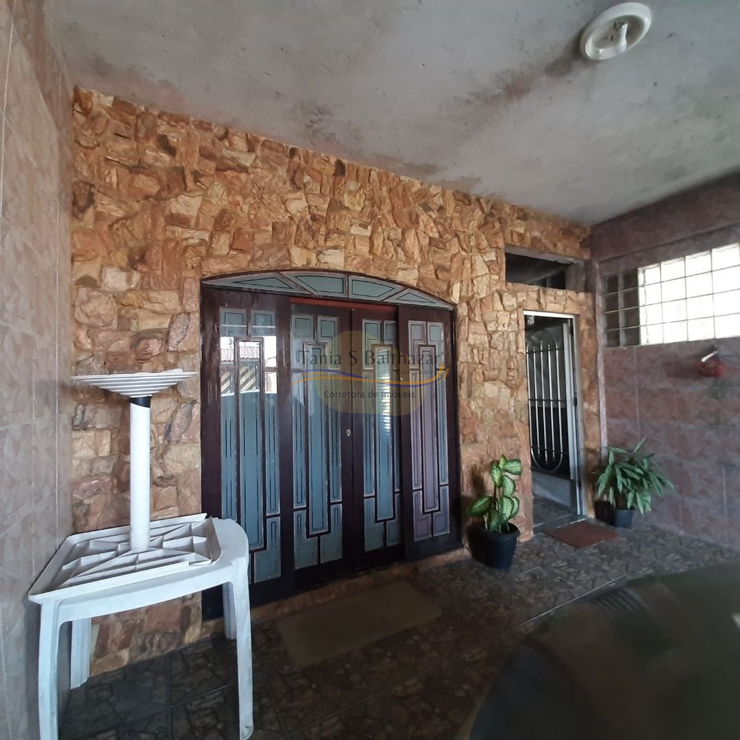 Sobrado, 6 quartos, 300 m² - Foto 35