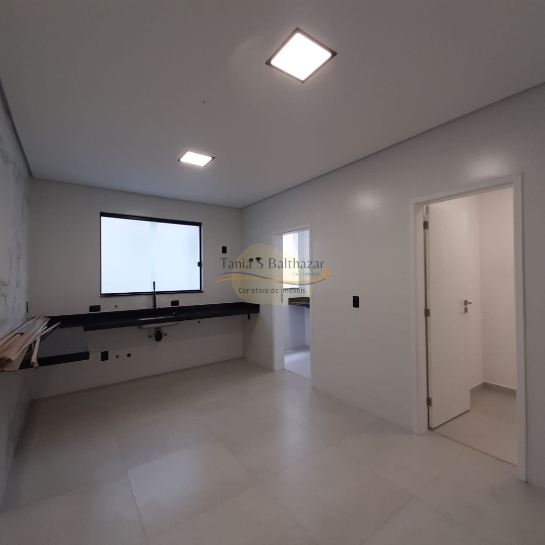 Casa, 3 quartos, 290 m² - Foto 30