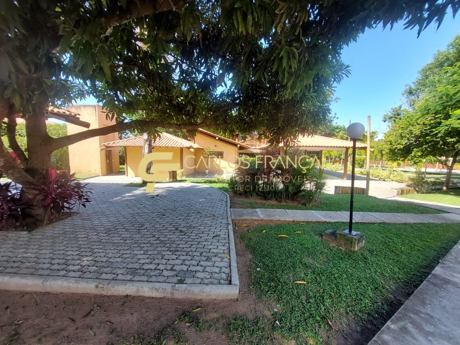 Casa à venda com 6 quartos, 240m² - Foto 38