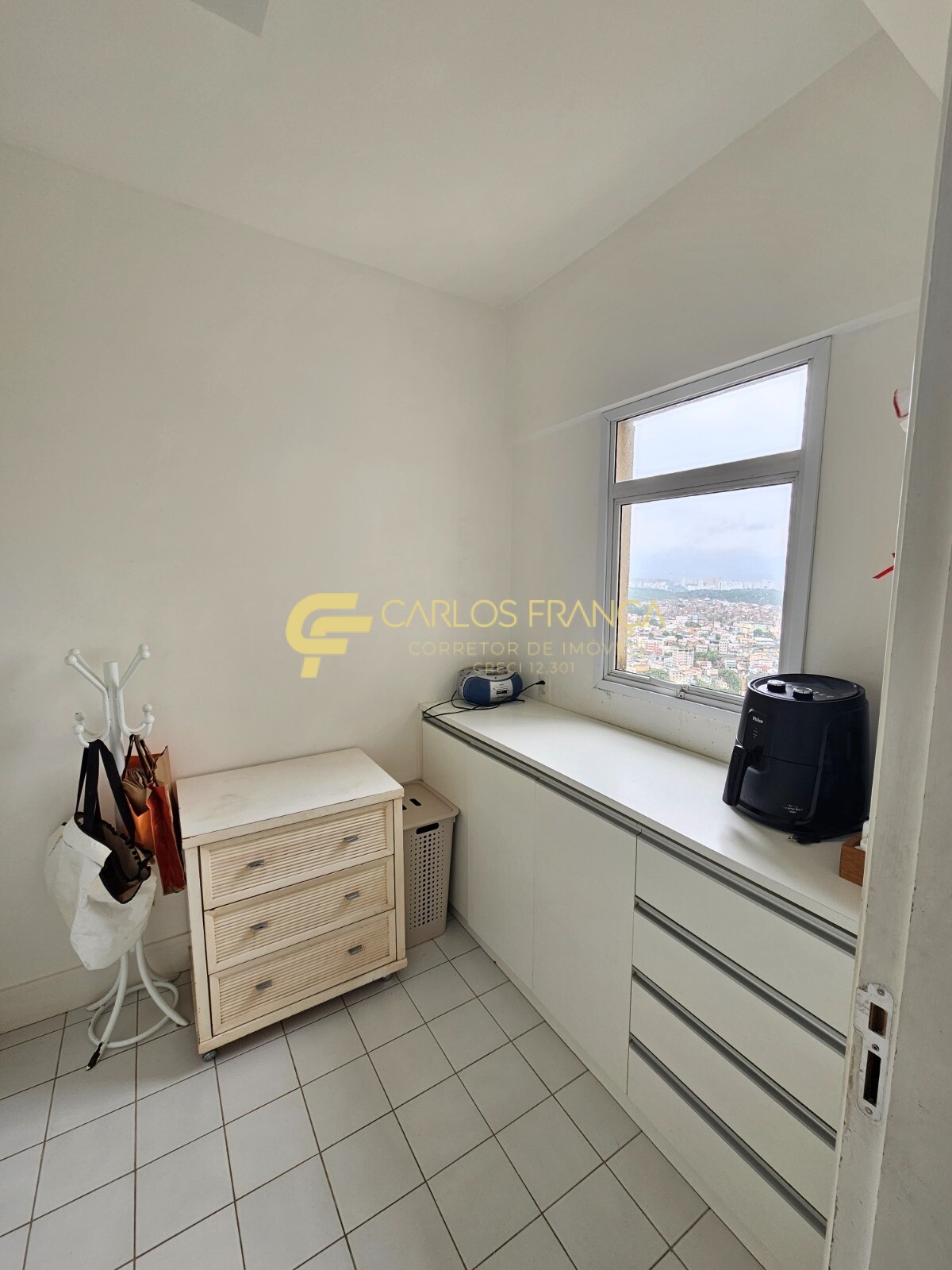 Apartamento à venda com 3 quartos, 123m² - Foto 12