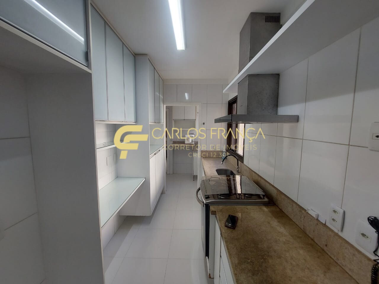 Apartamento à venda com 4 quartos, 143m² - Foto 17