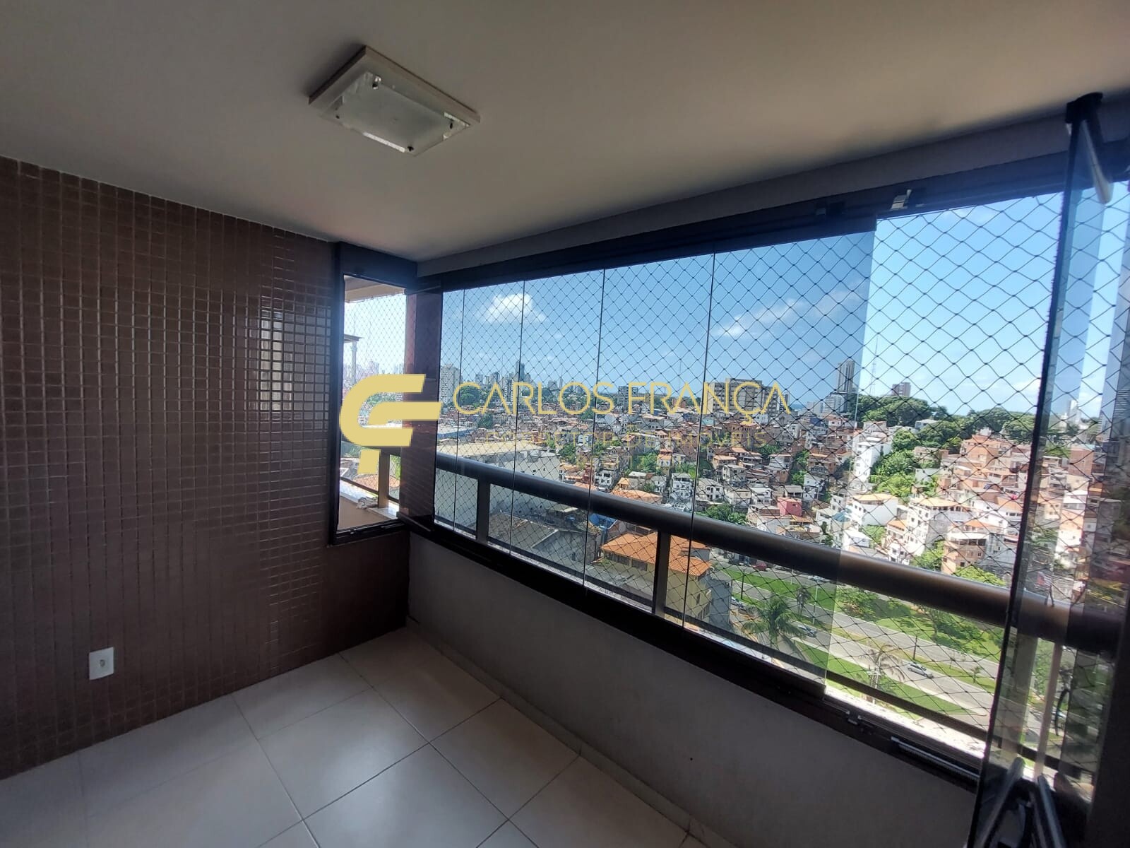 Apartamento à venda com 3 quartos, 78m² - Foto 2