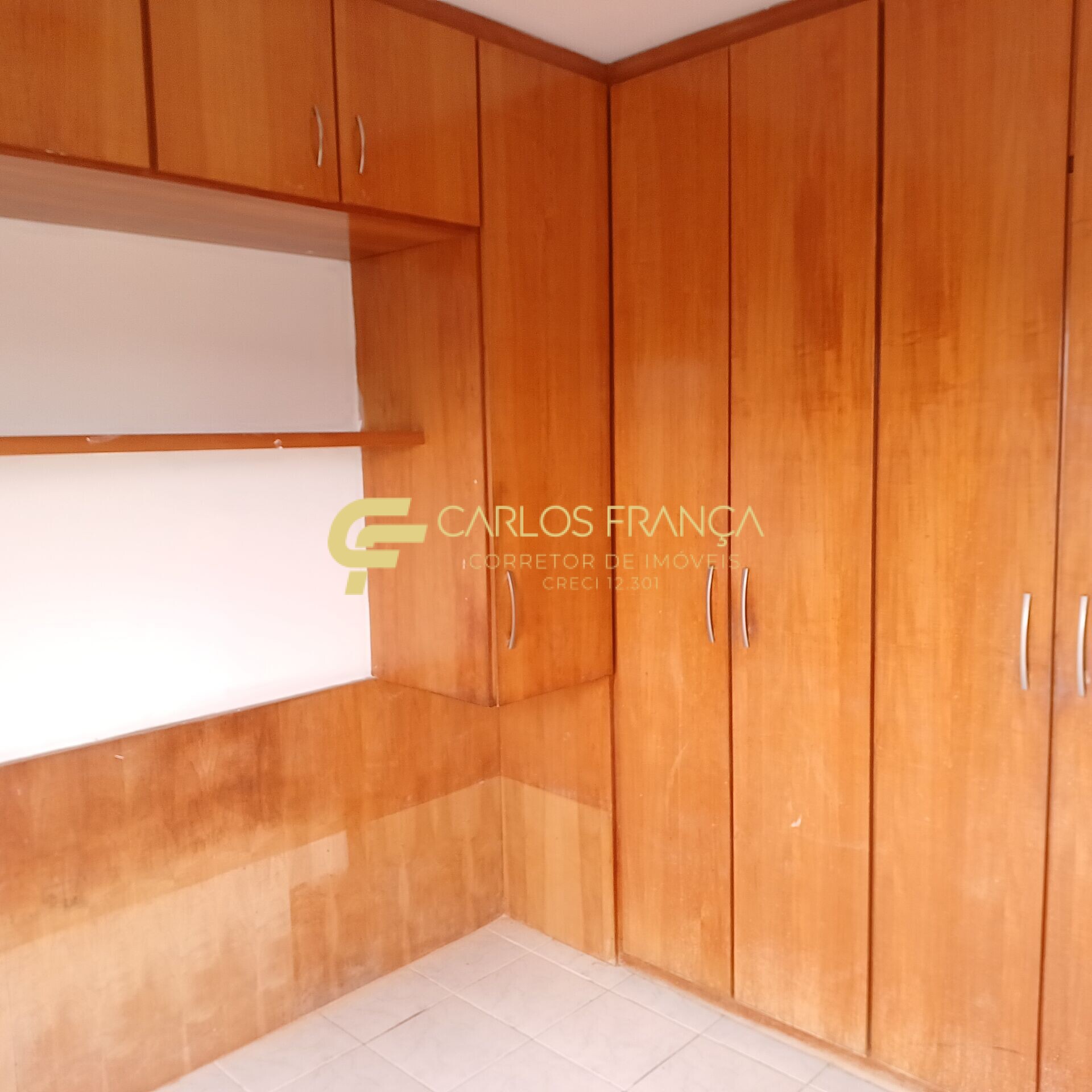 Apartamento à venda com 3 quartos, 75m² - Foto 11