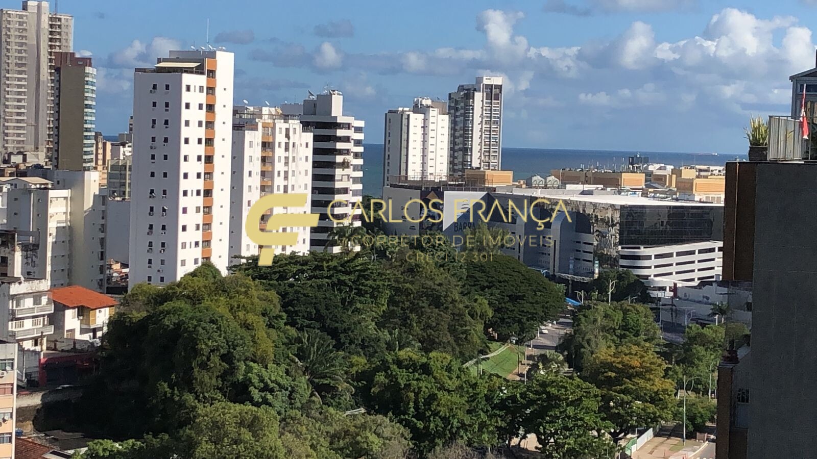 Apartamento à venda com 3 quartos, 103m² - Foto 1