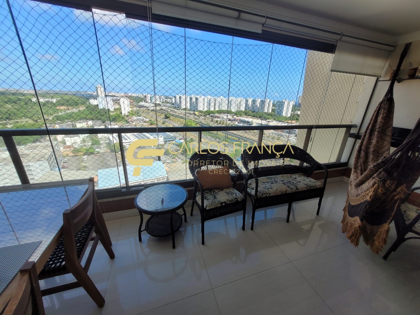 Apartamento à venda com 4 quartos, 106m² - Foto 3