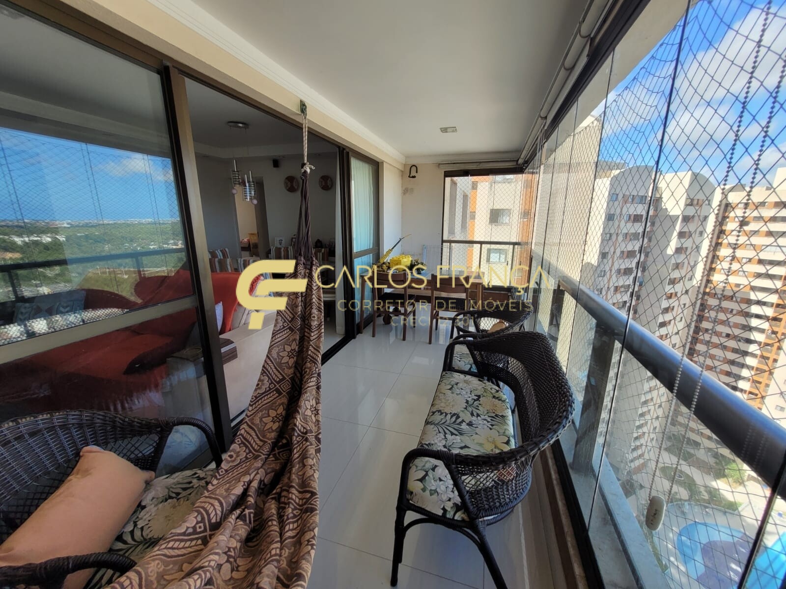 Apartamento à venda com 4 quartos, 106m² - Foto 4