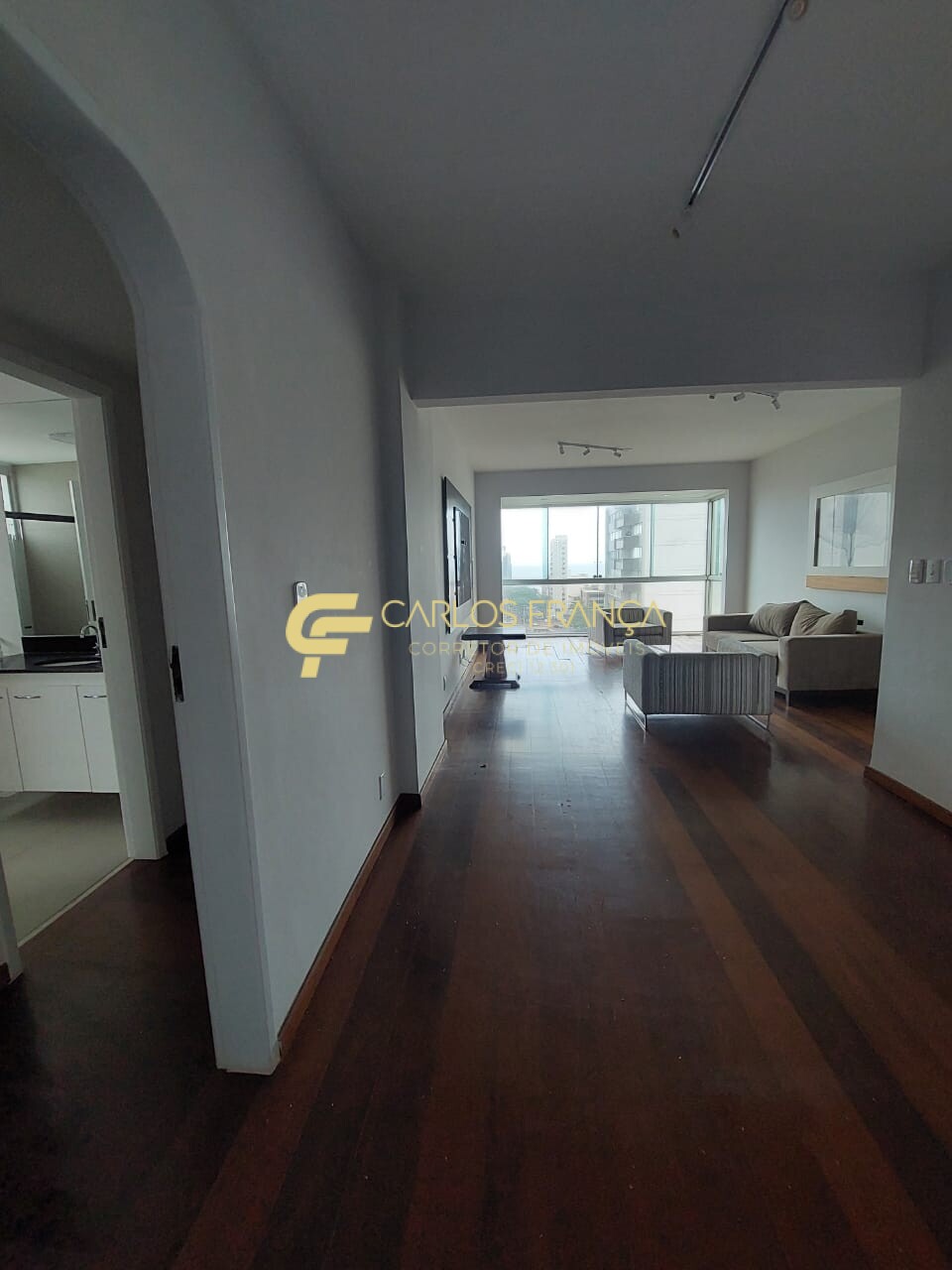 Apartamento à venda com 3 quartos, 125m² - Foto 4