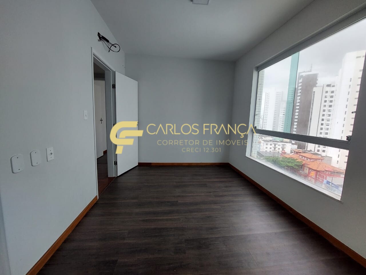 Apartamento à venda com 3 quartos, 125m² - Foto 9