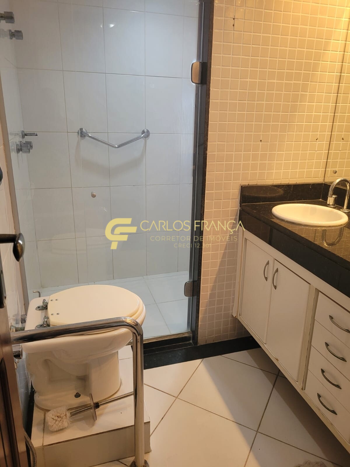 Apartamento à venda com 4 quartos, 203m² - Foto 18