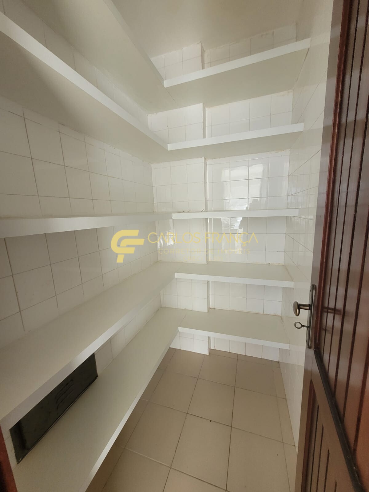 Apartamento à venda com 4 quartos, 203m² - Foto 26