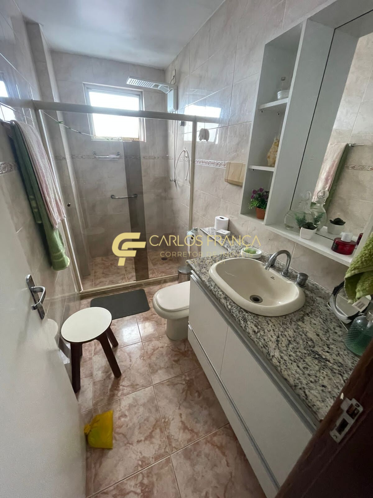 Apartamento à venda com 2 quartos, 90m² - Foto 17