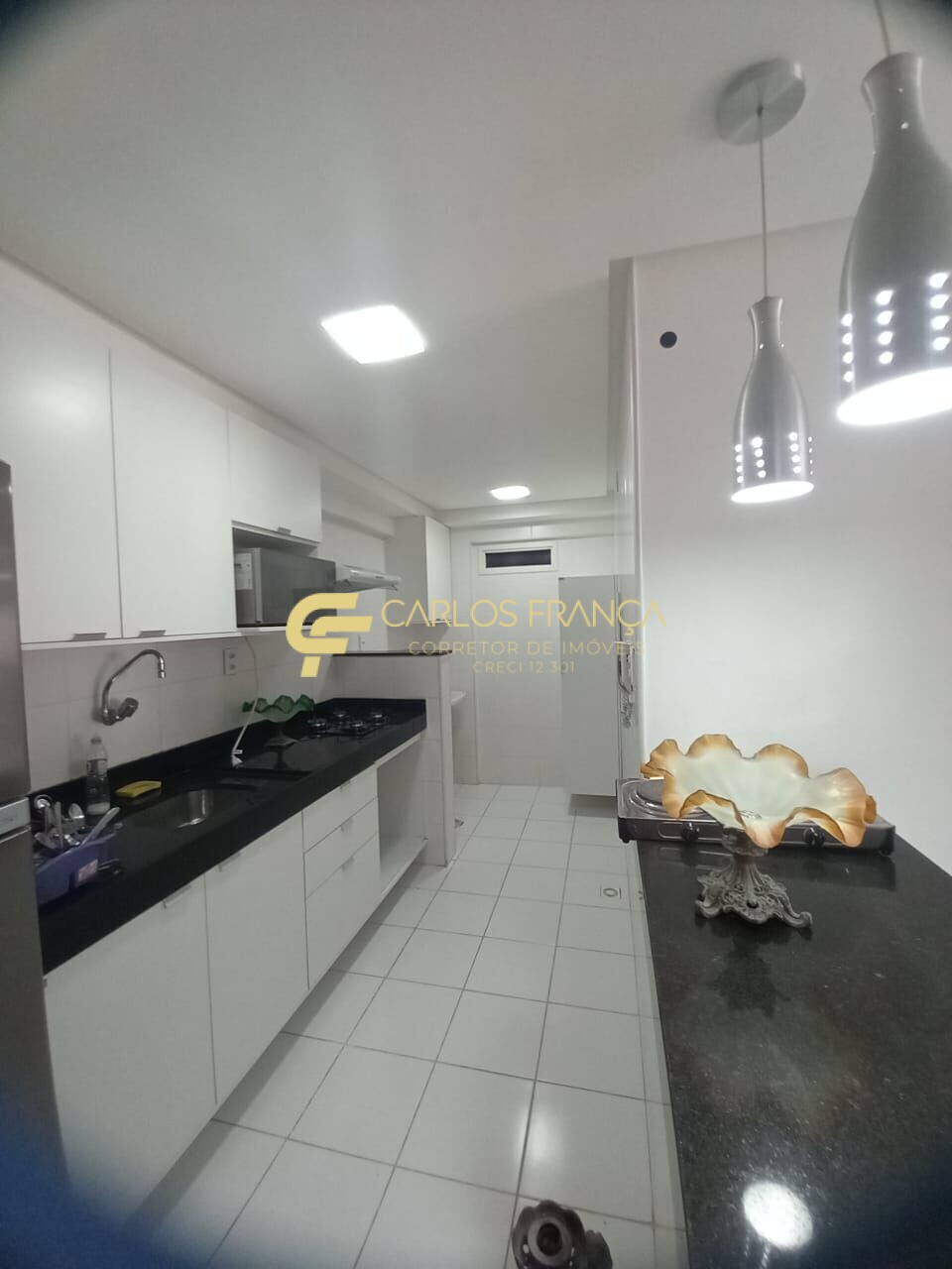 Apartamento à venda com 1 quarto, 64m² - Foto 17