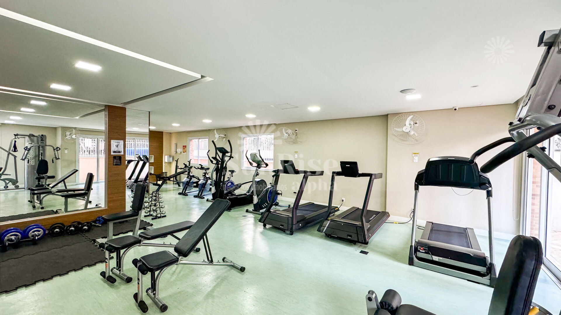 Apartamento para alugar com 2 quartos, 107m² - Foto 41