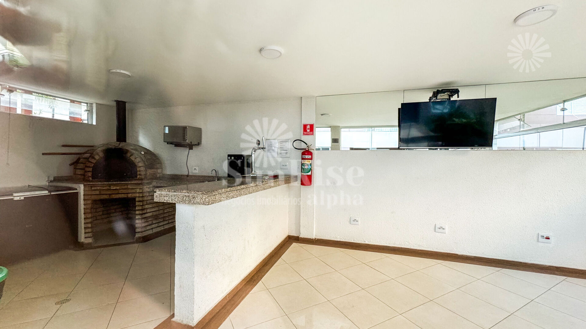 Apartamento para alugar com 2 quartos, 96m² - Foto 42