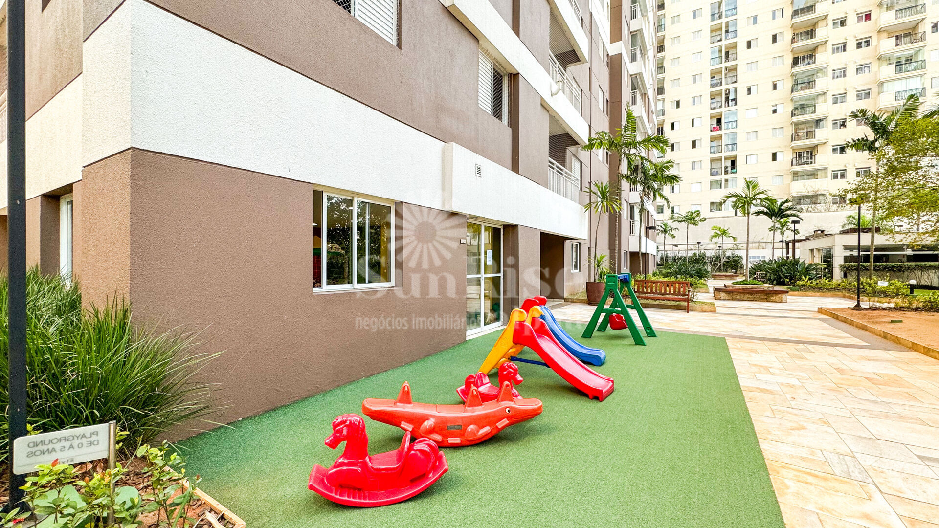 Apartamento para alugar com 2 quartos, 96m² - Foto 43