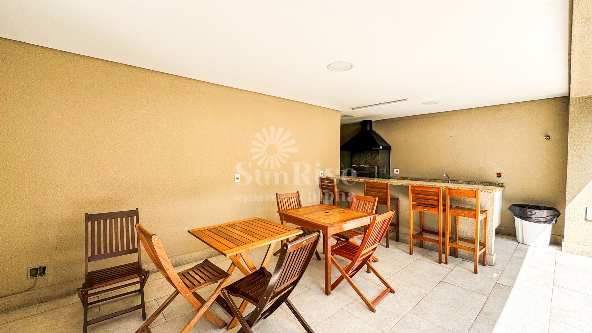 Apartamento para alugar com 1 quarto, 50m² - Foto 32