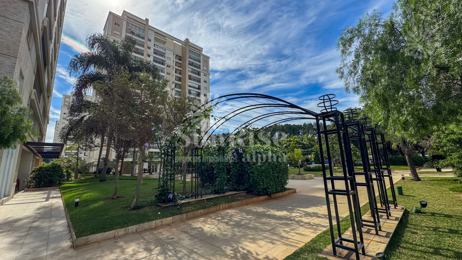Apartamento para alugar com 2 quartos, 110m² - Foto 50