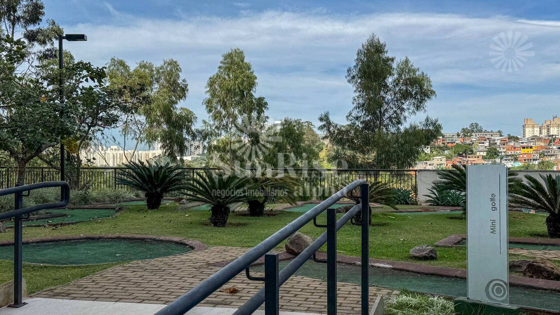 Apartamento para alugar com 2 quartos, 110m² - Foto 46