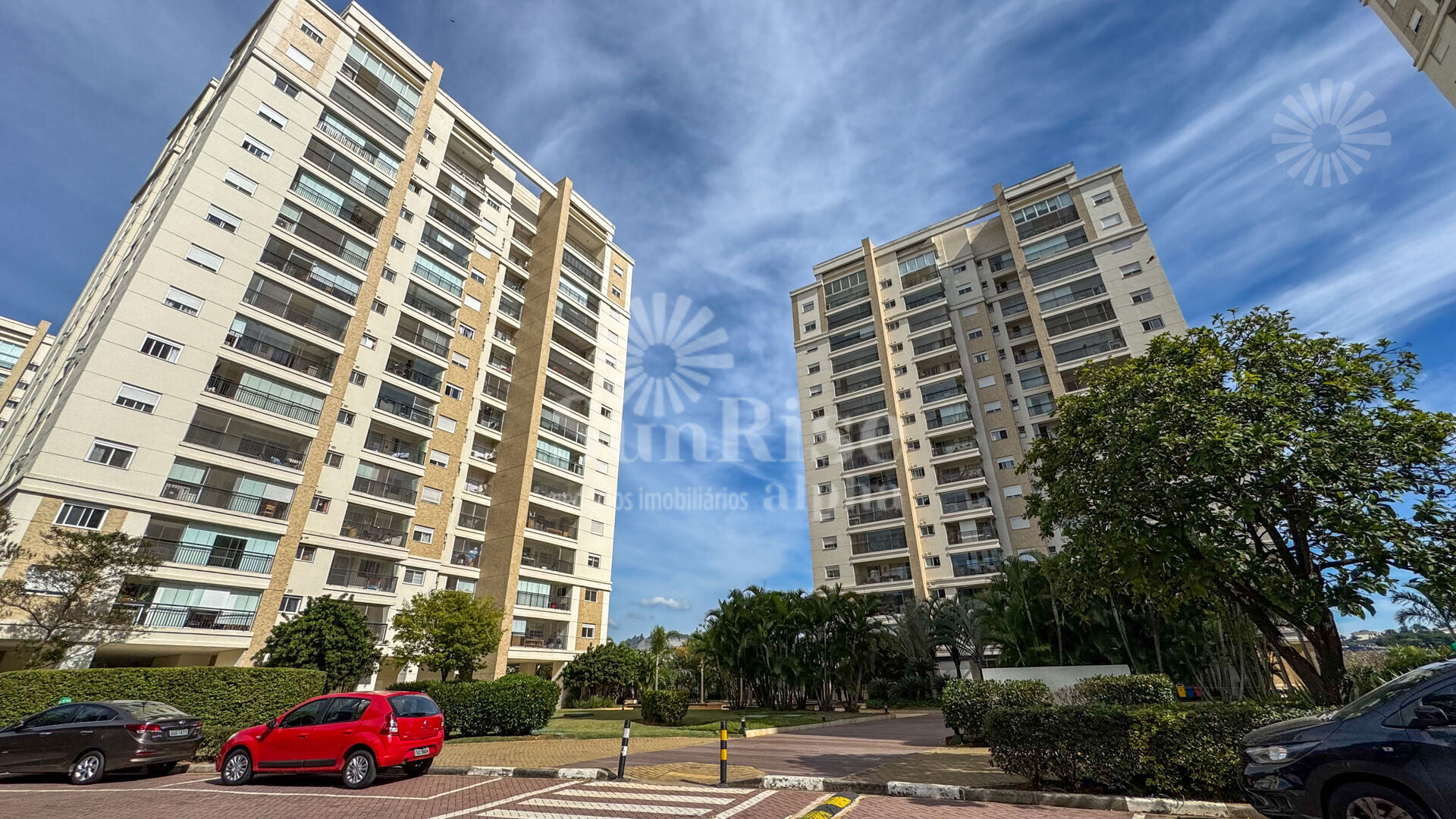 Apartamento para alugar com 2 quartos, 110m² - Foto 35