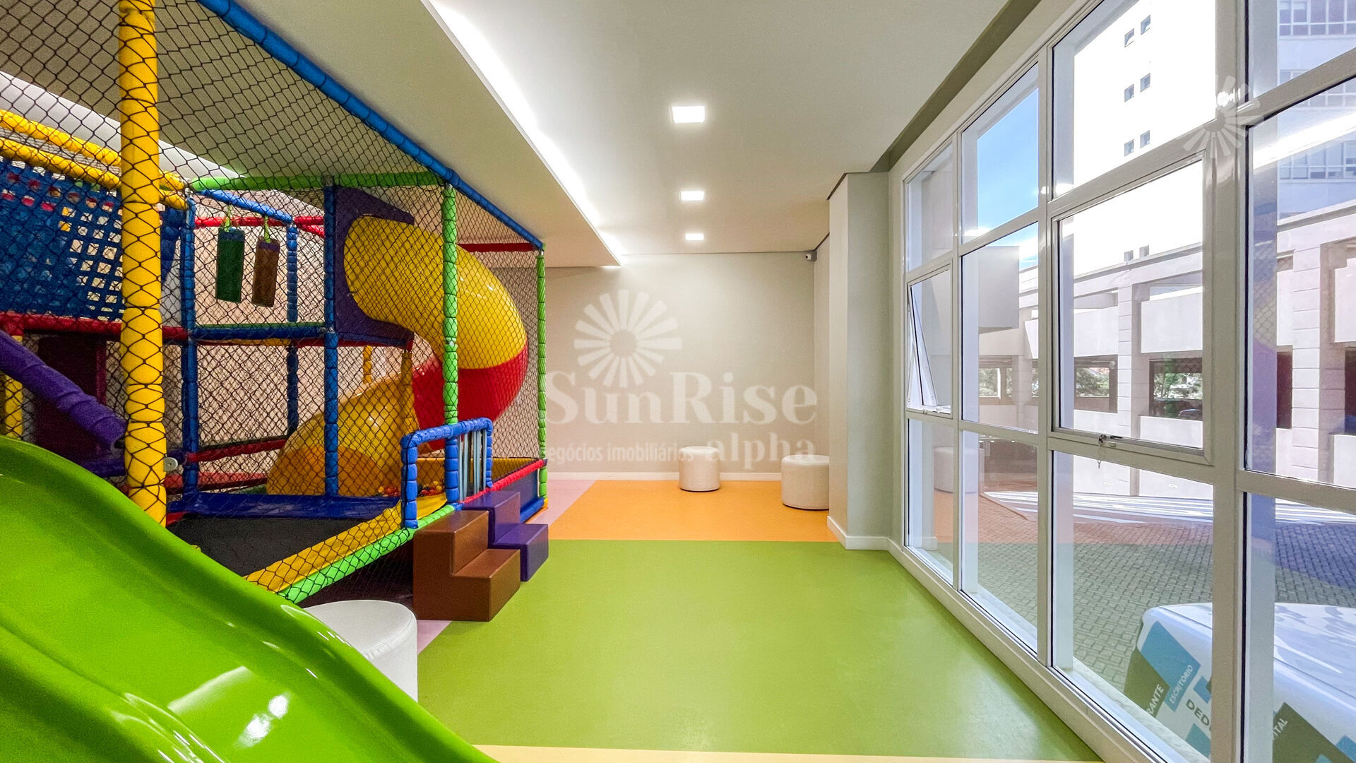Apartamento para alugar com 3 quartos, 121m² - Foto 59