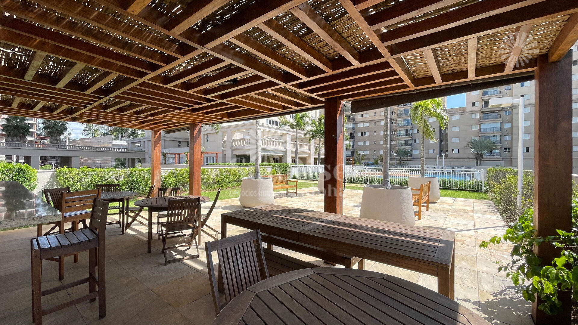 Apartamento para alugar com 3 quartos, 121m² - Foto 63