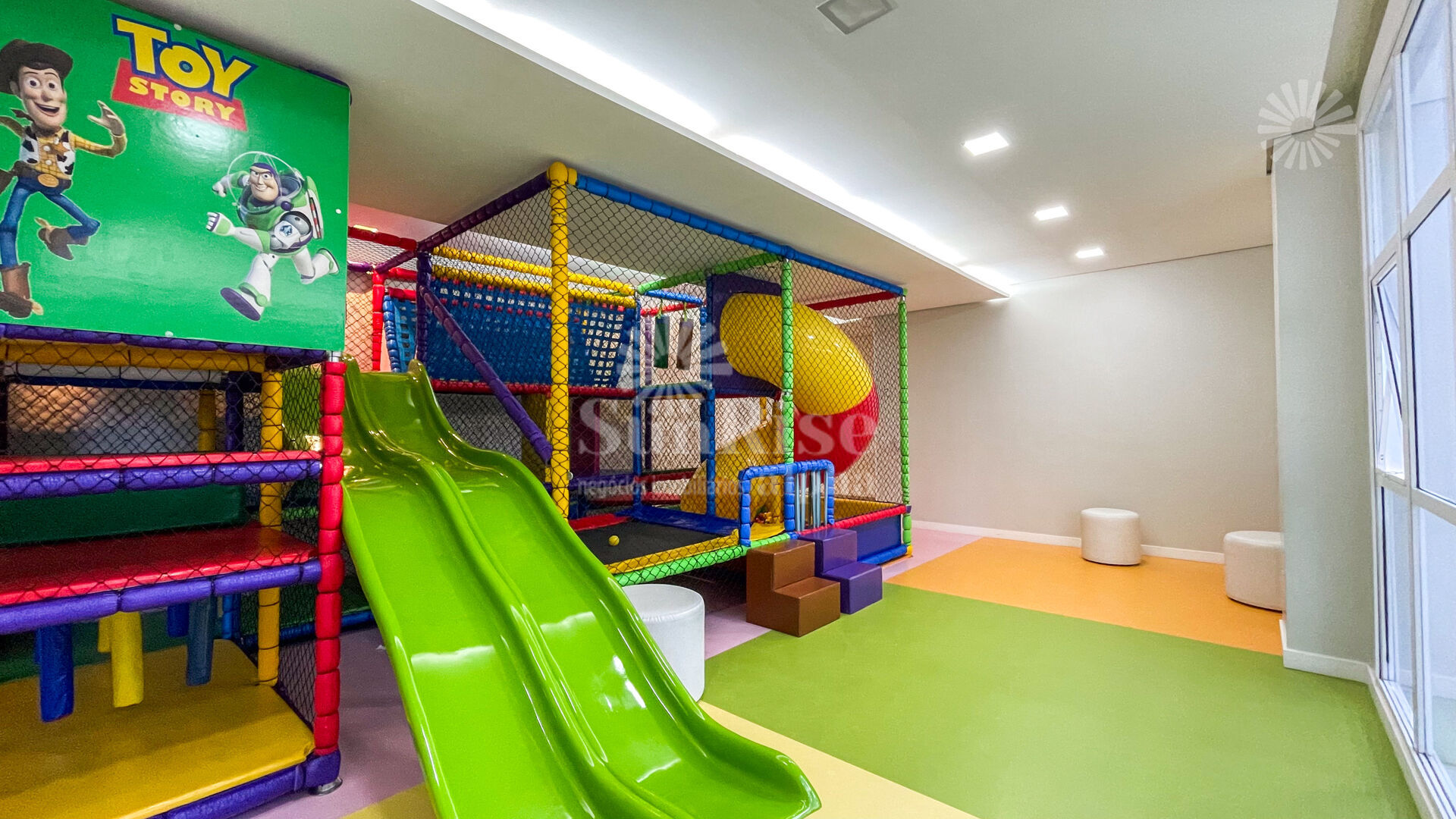 Apartamento para alugar com 3 quartos, 121m² - Foto 58