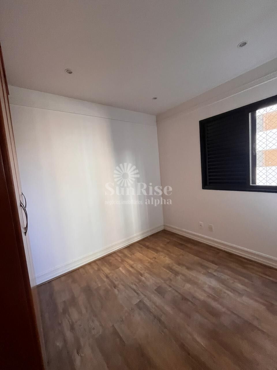 Apartamento para alugar com 2 quartos, 87m² - Foto 6