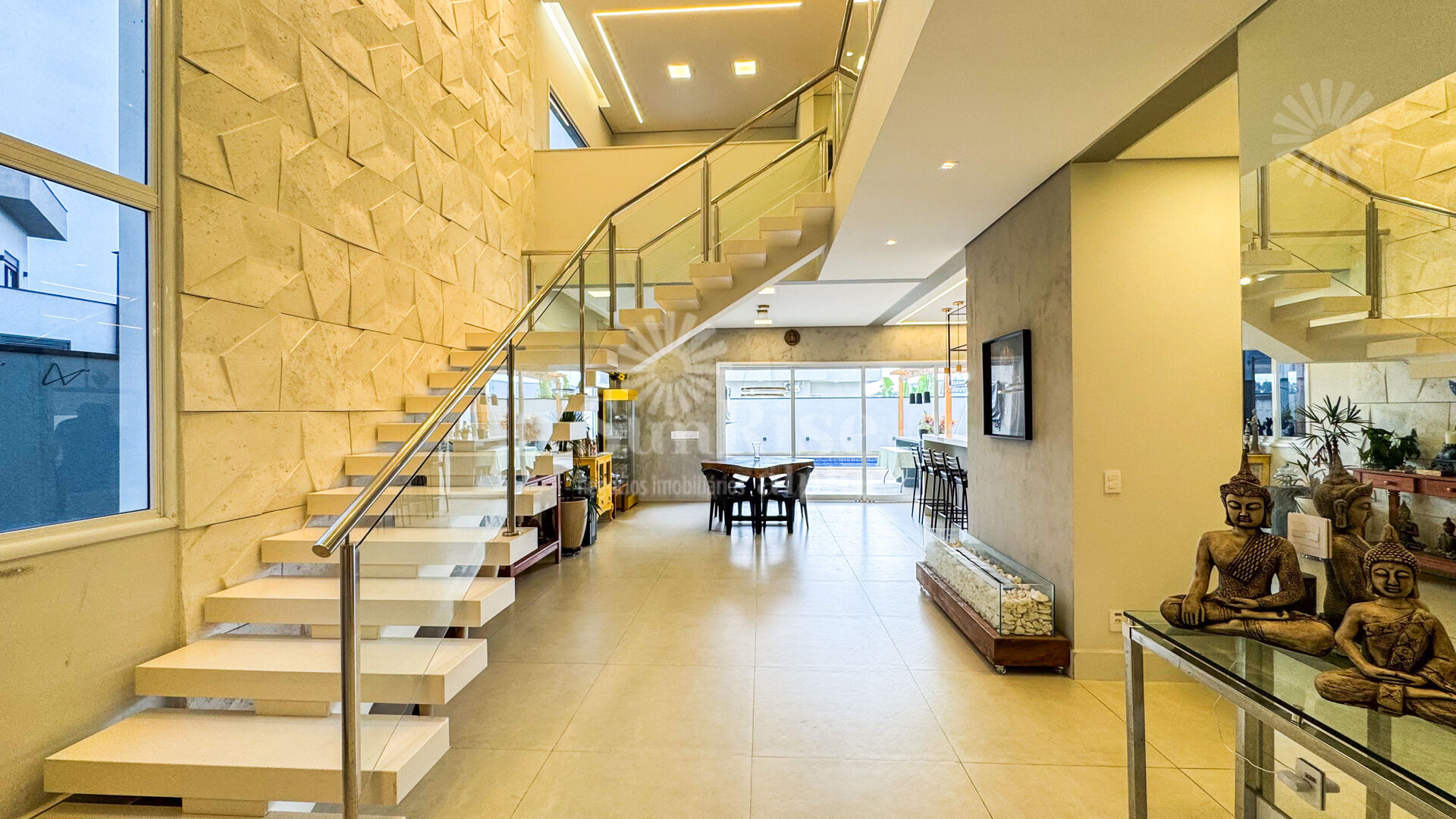 Sobrado, 3 quartos, 301 m² - Foto 6